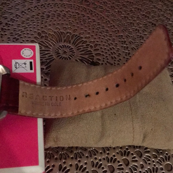 Kenneth Cole watch main image 4